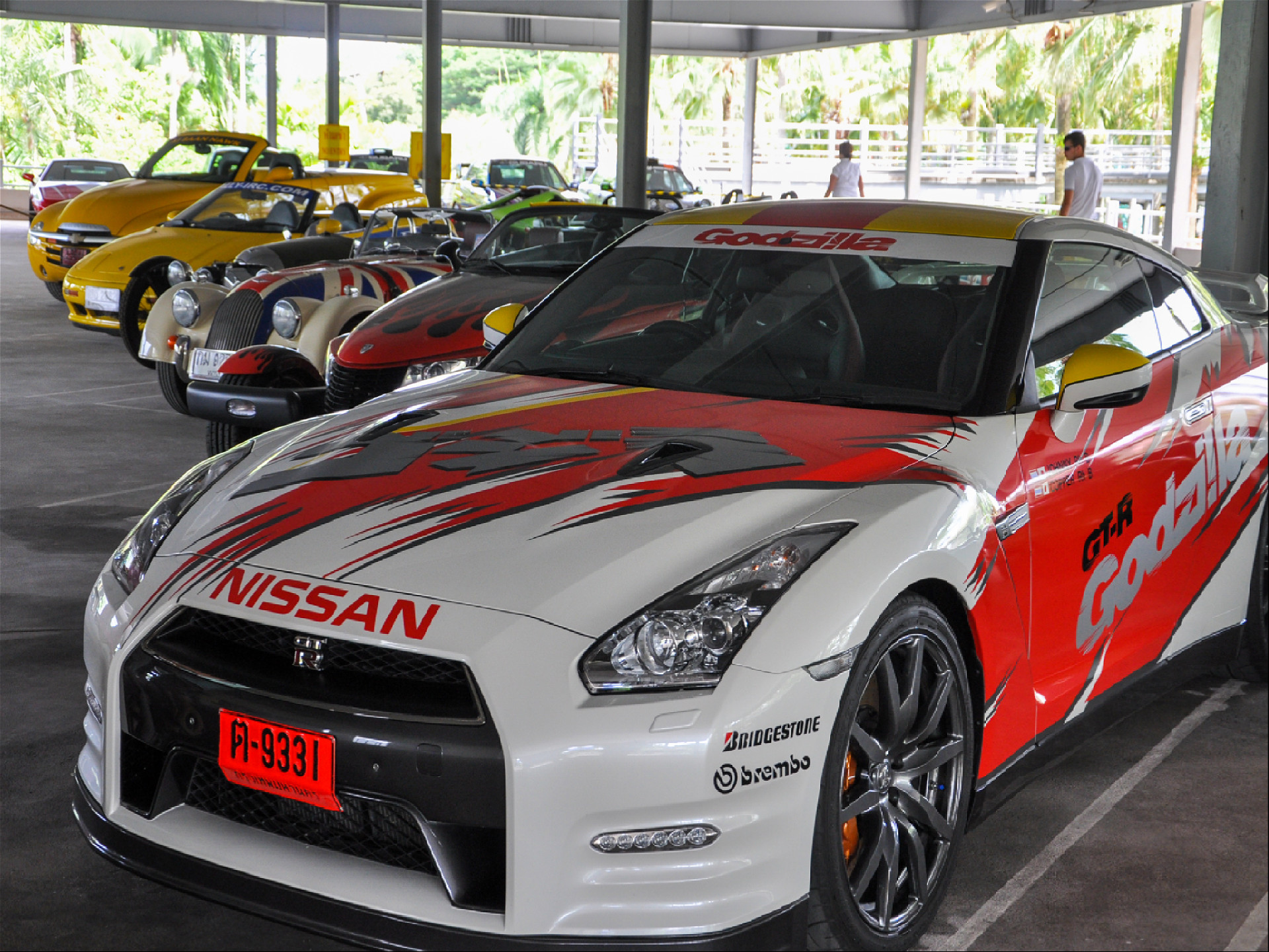 Спортивный автомобиль Nissan GT-R